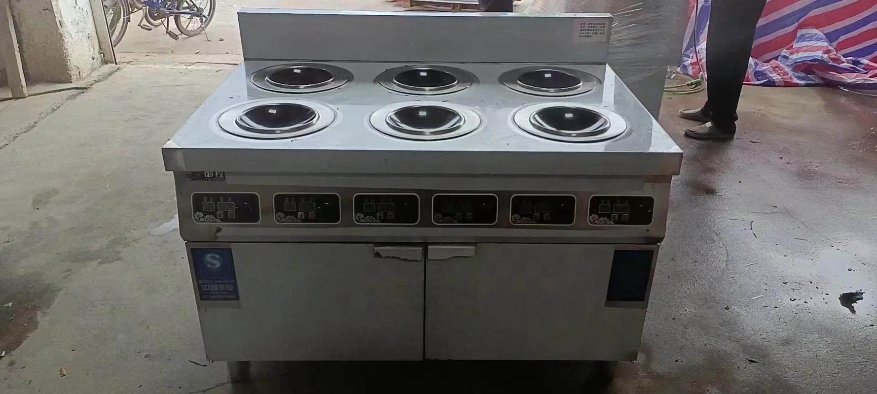 點(diǎn)亮餐飲之魂 商用廚房設(shè)備助力餐飲業(yè)高效運(yùn)營(yíng)